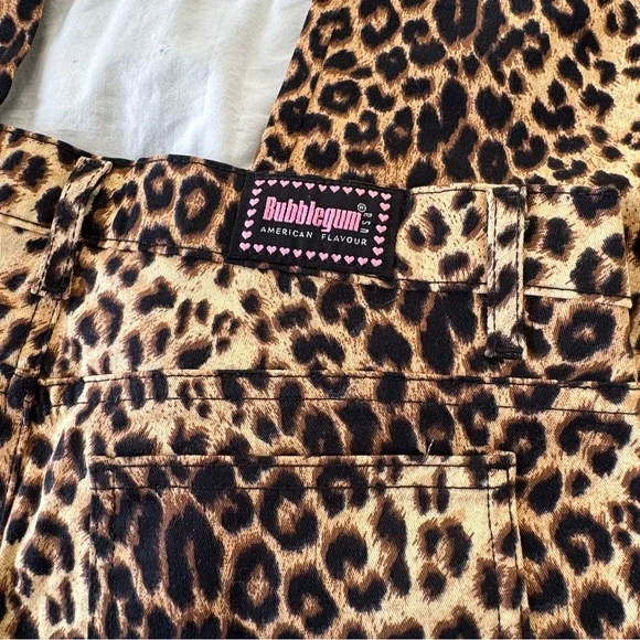 Bubblegum Wild Leopard Print Pants - Picture 3 of 8
